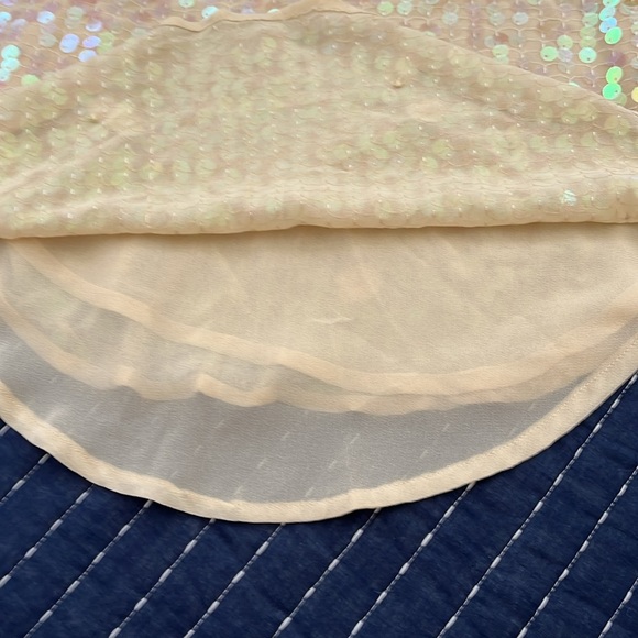 Gorgeous and fun Sequined, V-neck Swing tank by Moulinette Soeurs - size 4 - EUC - Picture 7 of 15